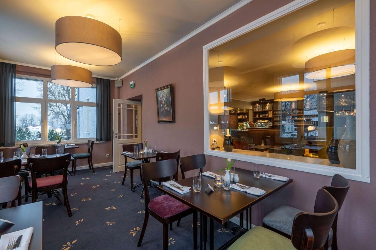 Logis Hotel Quartier 5, Saechsische Schweiz, Mit Restaurant, Cafe & Bar Kurort Gohrisch Εξωτερικό φωτογραφία